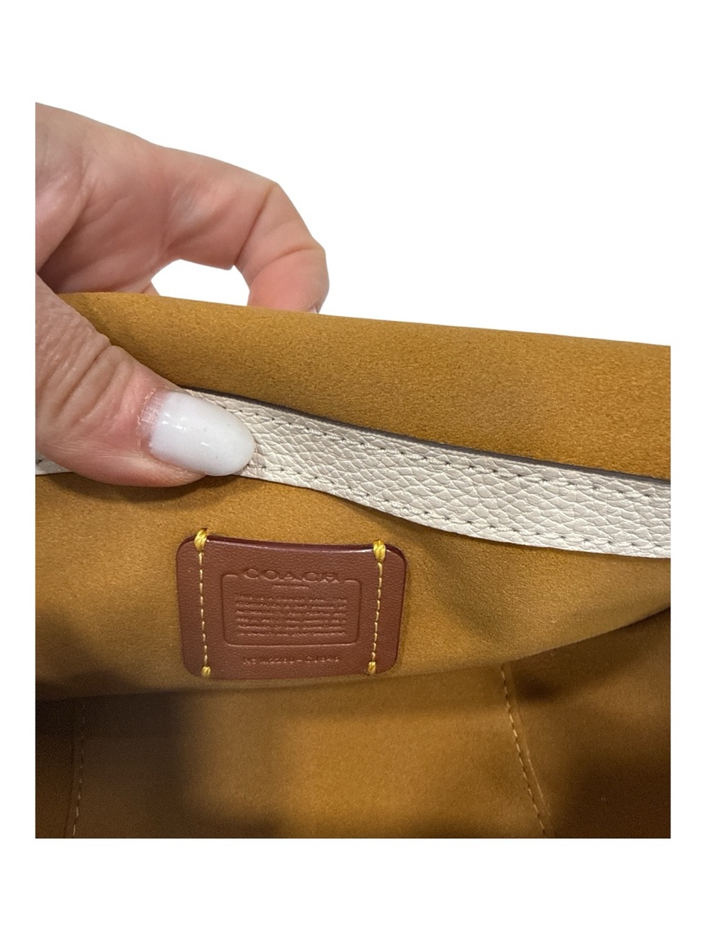 COACH Gold Hardware Tabby Leather 19 Messenger Crossbody Bag, - Picture 9 of 14
